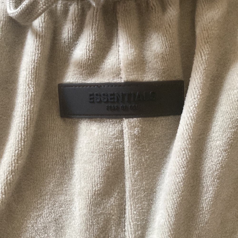 Essentials joggers - Picture 7 of 7